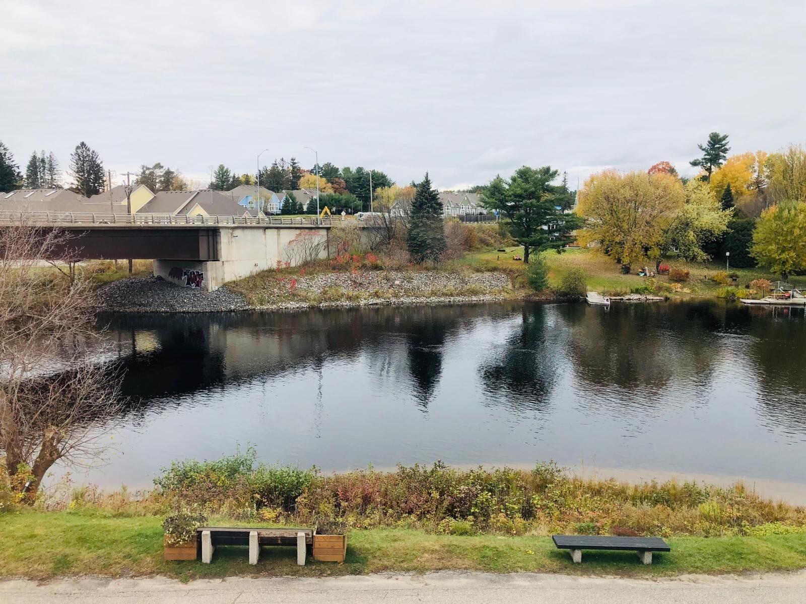 Quality Inn Bracebridge Buitenkant foto