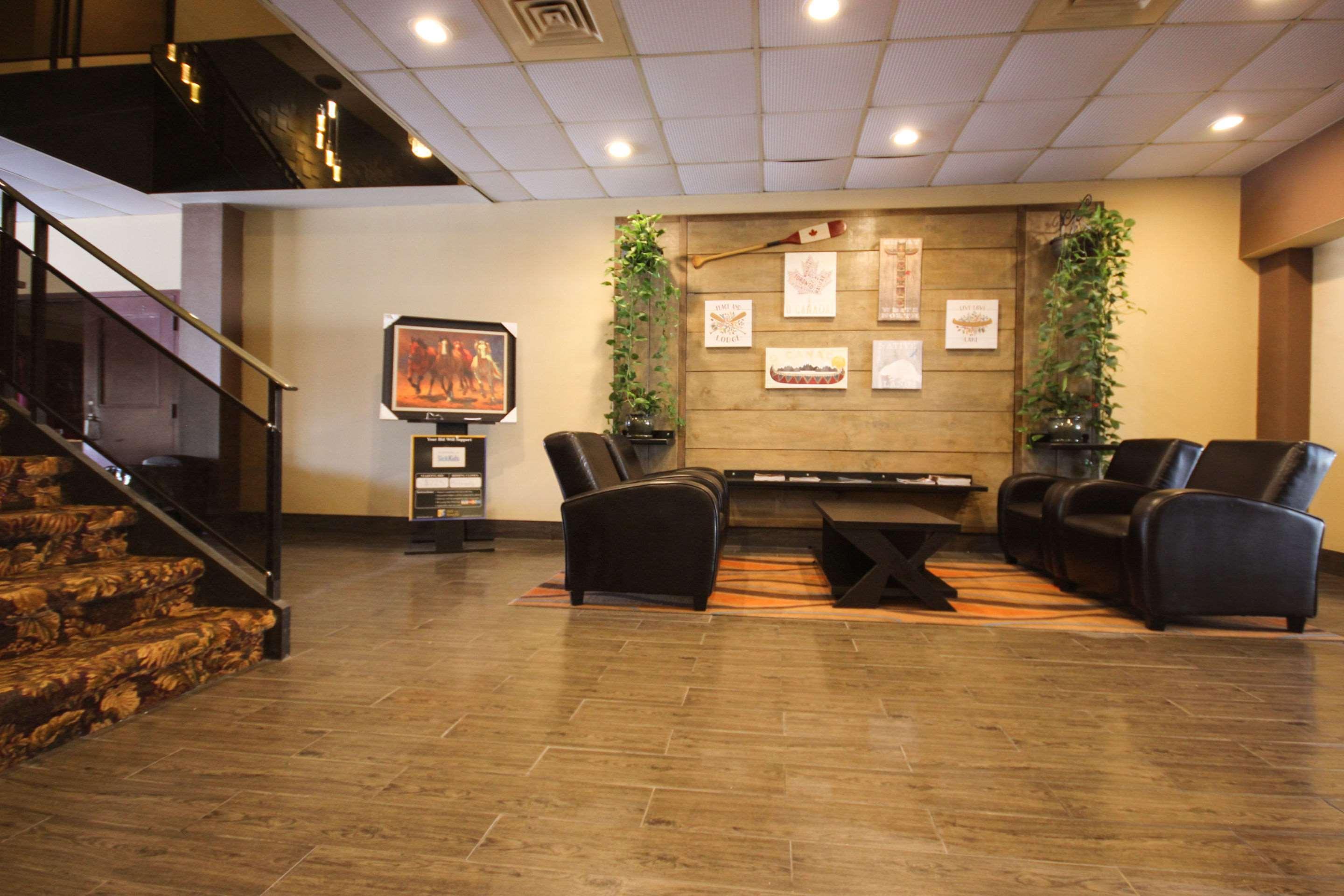 Quality Inn Bracebridge Buitenkant foto